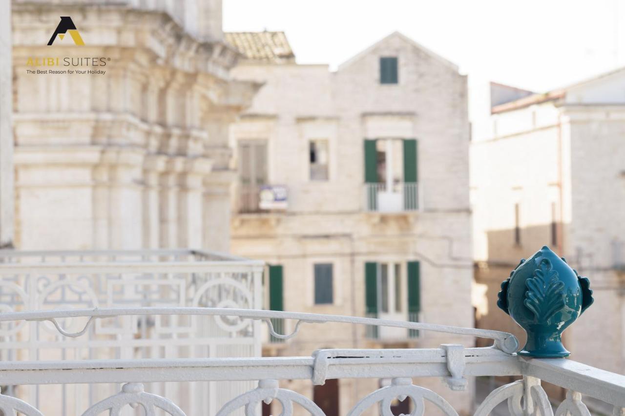 Alibi Suites Suite Museum: Gioiello Con Vista Sul Museo Archeologico Nazionale, Letto E Doccia Con Cromoterapia, Smart Tv, Wifi E A/C Ruvo di Puglia Εξωτερικό φωτογραφία