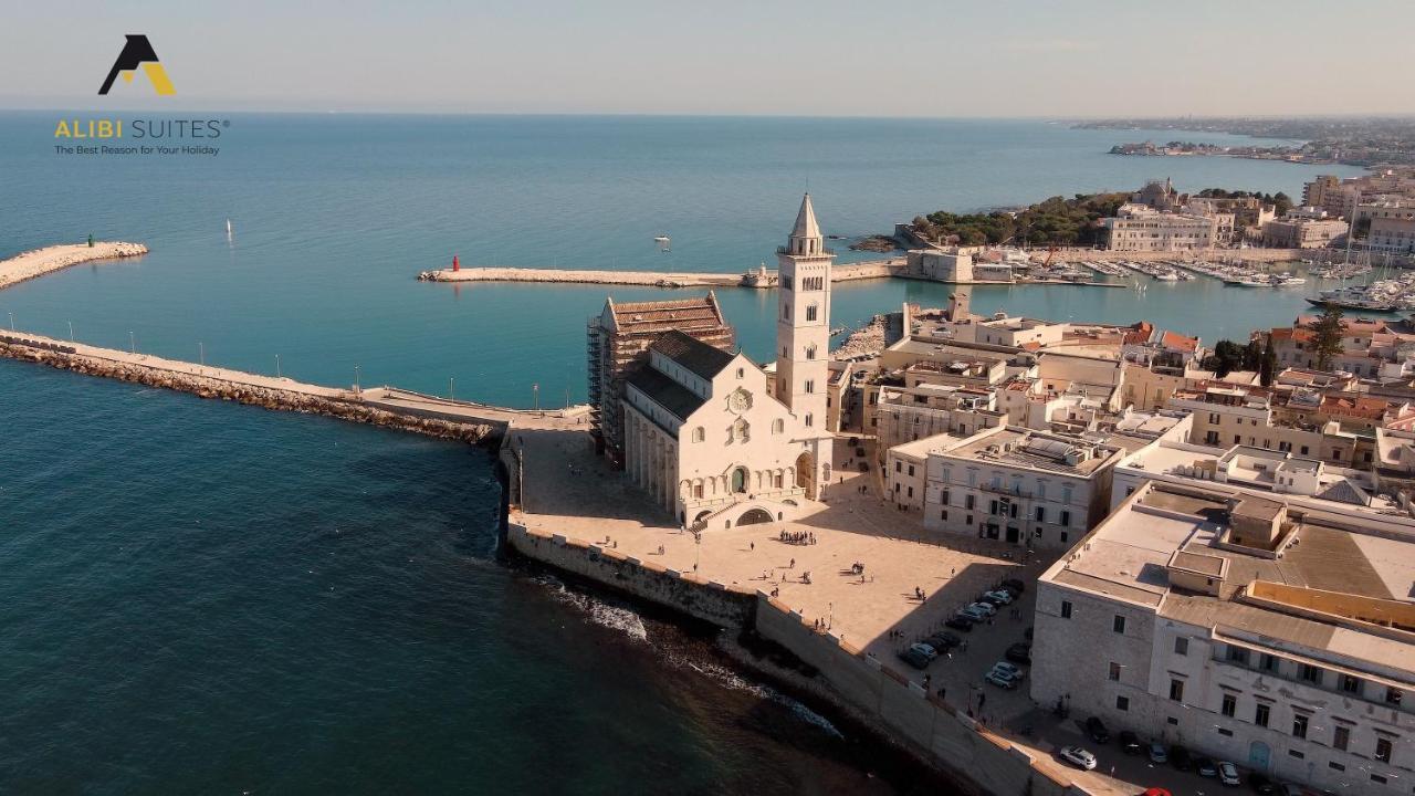 Alibi Suites Suite Museum: Gioiello Con Vista Sul Museo Archeologico Nazionale, Letto E Doccia Con Cromoterapia, Smart Tv, Wifi E A/C Ruvo di Puglia Εξωτερικό φωτογραφία